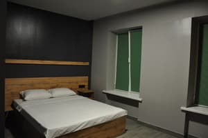 Хостел Full House Hotel & Capsule Hostel. Стандарт двухместный Room 5 1